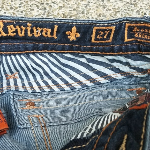 ♥️SOLD♥️ Rock Revival Skinny Jean's - Picture 5 of 5